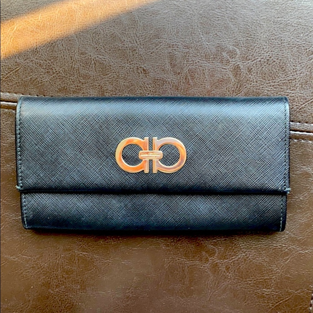 Salvatore Ferragamo Large black wallet